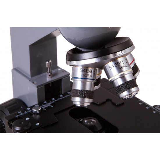 Цифров монокулярен микроскоп Levenhuk D320L PLUS 3.1M