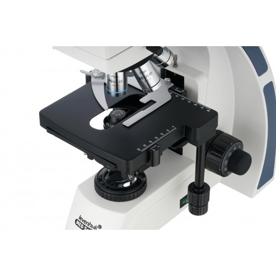 Цифров тринокулярен микроскоп Levenhuk MED D40T