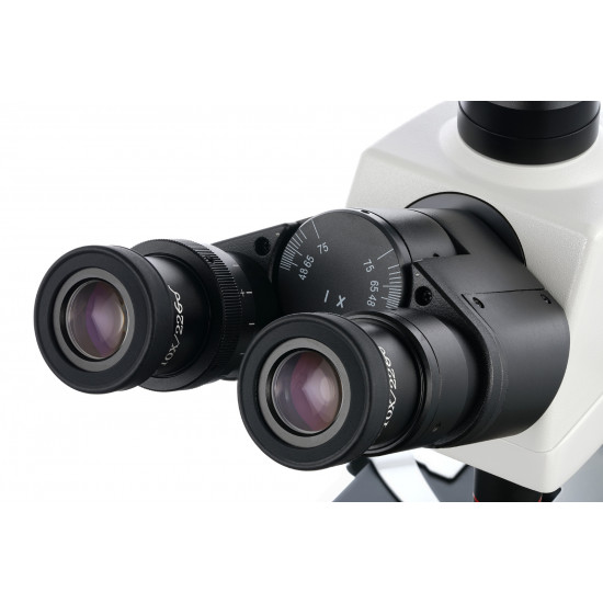 Цифров тринокулярен микроскоп Levenhuk MED D45T LCD
